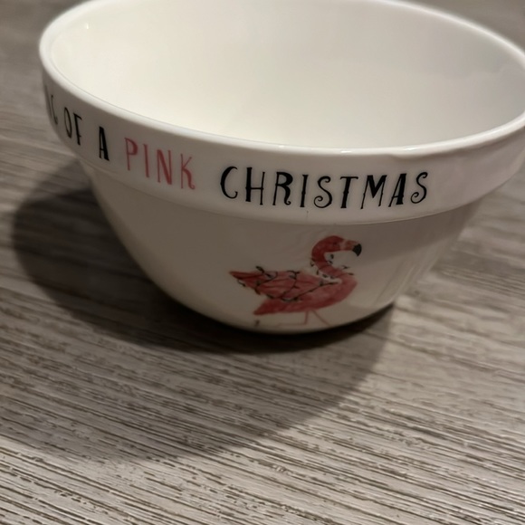 NEW COASTAL LINE KATHRYN WHITE CHRISTMAS PINK FLAMINGO PORCELAIN PARTY B… - Picture 3 of 3